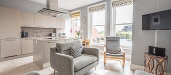 Swn-y-Don with a Sea View, Aldeburgh