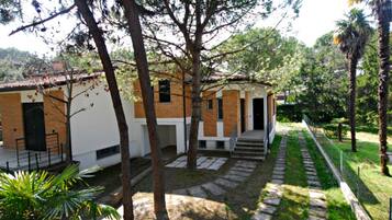 Villa, 3 Bedrooms, Patio, Garden View | Exterior