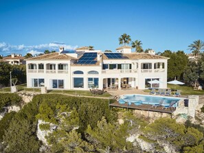 Exterior - Villa Luna Suites (Puigderrós)
