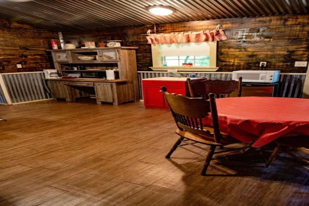 Enjoy Your Home Away from Home in East TX!