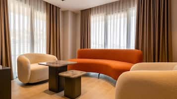 Premium Room | Premium bedding, memory foam beds, free minibar items, in-room safe