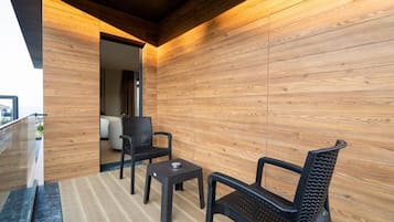 Camera Premium | Balcone