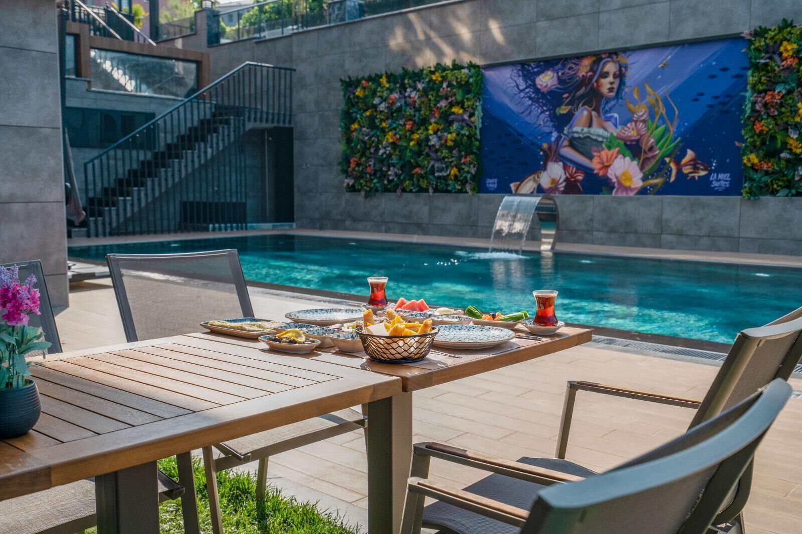 Breakfast area