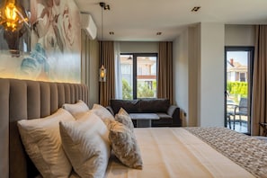 Deluxe-Zimmer | 1 Schlafzimmer, hochwertige Bettwaren, Betten mit Memory-Foam-Matratzen