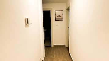 Apartment, 1 Bedroom, Accessible, Smoking | Interior