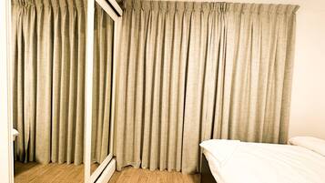 Apartment, 1 Bedroom, Accessible, Smoking | 1 bedroom