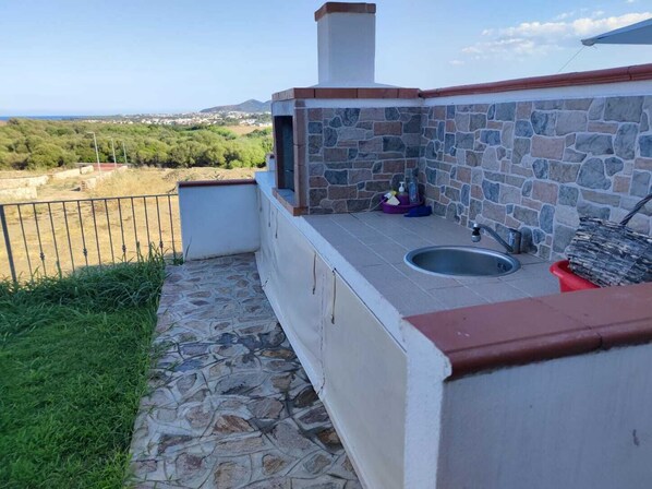 Apartment, 2 Schlafzimmer, Balkon | Unterkunftsgelände