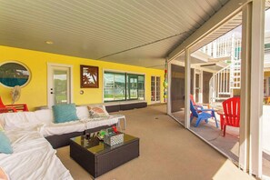 Room, 1 Bedroom, Accessible, Smoking | Property grounds - Room-flamingo Room on the Cotee River (New Port Richey)