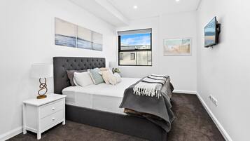 3 bedrooms, Internet, bed sheets, wheelchair access