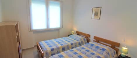 Villa, 3 Bedrooms, Terrace, Garden View | 4 bedrooms