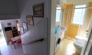 Vila, 3 kamar tidur, teras, pemandangan kebun | Laundry