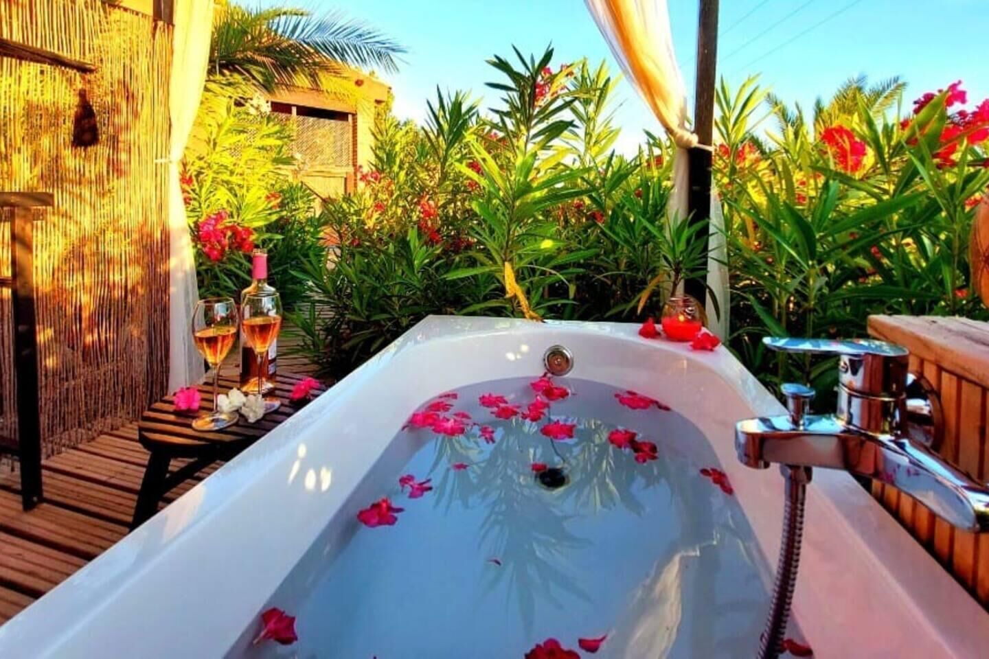 室外 SPA 浴池