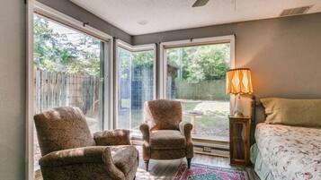 3 dormitorios, cuna de viaje, wifi gratis y ropa de cama