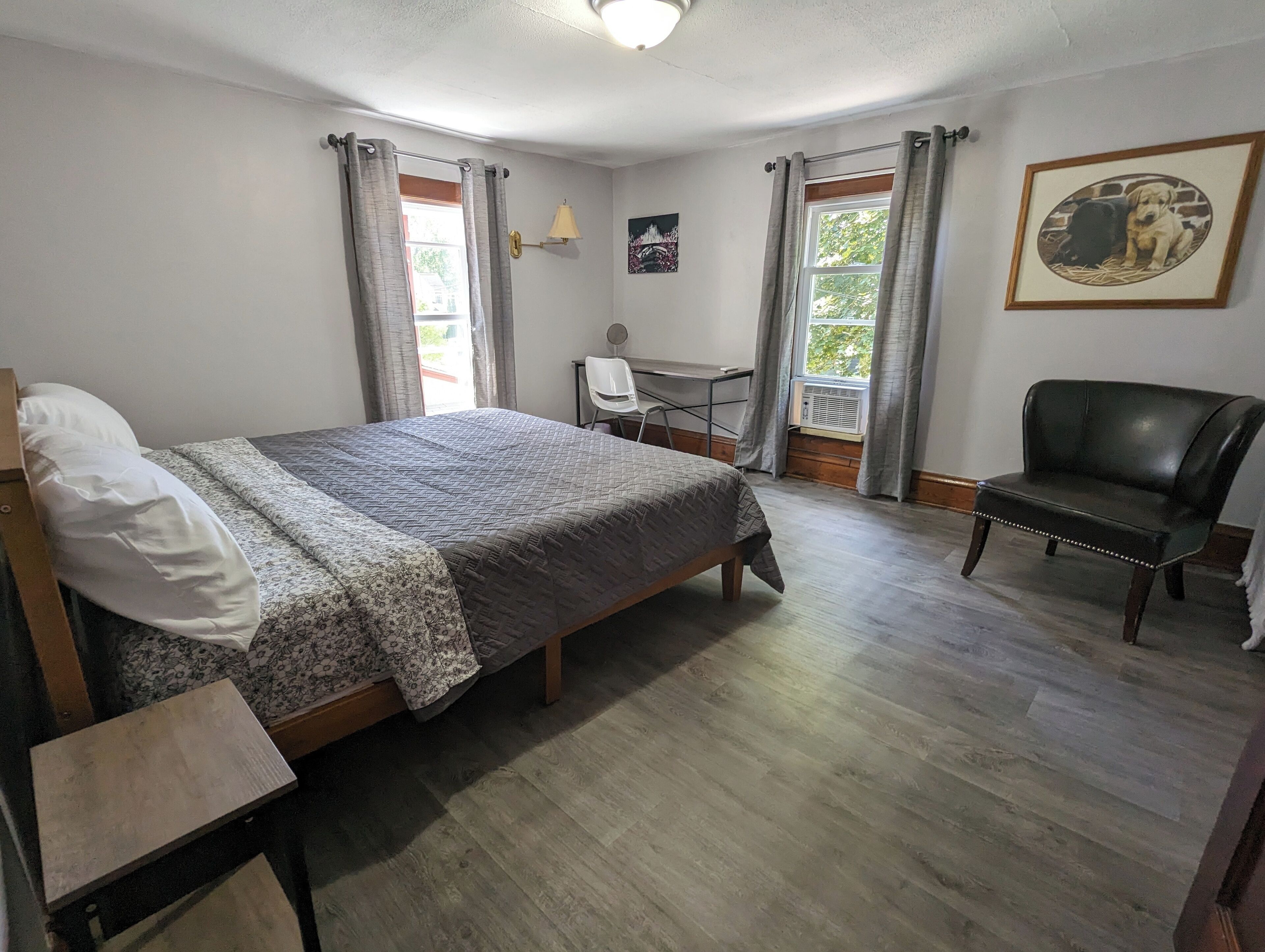 4 Schlafzimmer, Bügeleisen/Bügelbrett, kostenloses WLAN, Bettwäsche