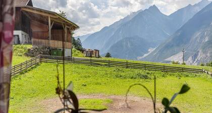 Apartment "S'Peaters Imsterberg" with Mountain View, Shared Garden & Wi-Fi
