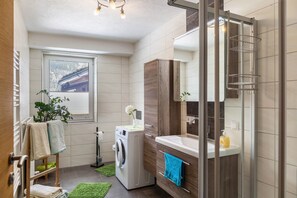 Nicht klassifiziertes Bild, 4 von 35, Schaltfläche