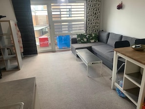 Apartment, 1 Bedroom, Fireplace | Living room