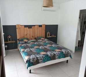 3 soverom, strykejern/-brett, wi-fi og sengetøy