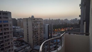 Apartment, 3 Bedrooms, Smoking, Balcony | Balcony - Charming 3-bedroom Apartment in Alexandria With City View (Alexandria)