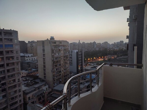 Apartment, 3 Bedrooms, Smoking, Balcony | Balcony - Charming 3-bedroom Apartment in Alexandria With City View (Alexandria)