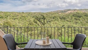 Apartamento, 1 habitación, balcón | Jardines del alojamiento