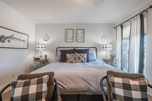 3 bedrooms, in-room safe, iron/ironing board, free WiFi