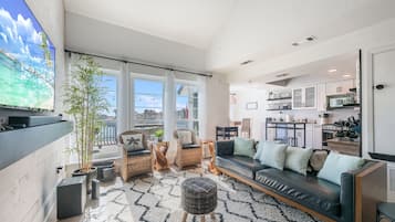 TV connectée, livres, chaßne hi-fi