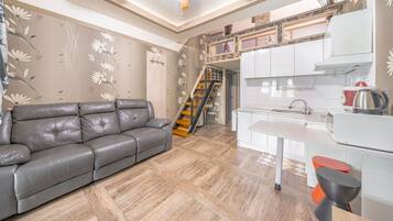 Basic Room, 1 Bedroom (kkotbongori(101)) | 1 bedroom, free WiFi