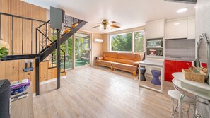 Basic Room, 1 Bedroom (kkotnip(301))