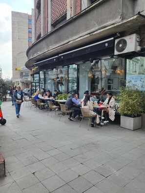 Apartamento, 1 quarto, acessível, vista para a cidade | Fachada da propriedade