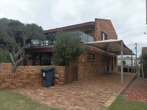 House, 4 Bedrooms, Balcony, Ocean View | Exterior - Buffels Bay, Family Home Near Knysna (Knysna)