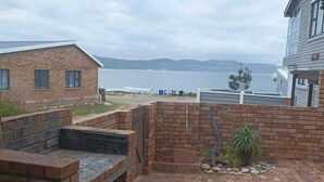 Unclassified image, 2 of 17, button - Buffels Bay, Family Home Near Knysna (Knysna)