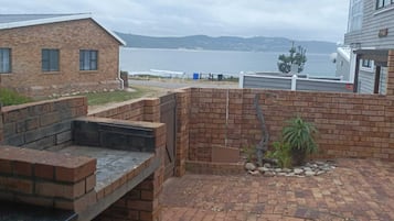 Casa, 4 habitaciones, balcón, vista al océano | Área de parrilladas y picnic