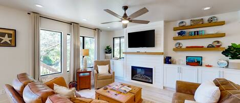 Televisie en een open haard