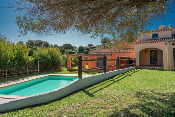 Apartment, 2 Schlafzimmer, Terrasse | Pool