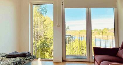 Bjurvik's Villa - Flat 1 - Business Customers Only