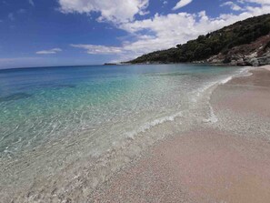 Loftsrom, 5 soverom, balkong, hageutsikt | Strand