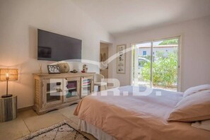 4 quartos, Wi-Fi de cortesia