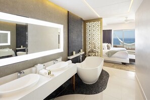 Hiustenkuivaaja, bidee, pyyhkeet, saippua