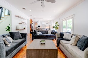 Smart TV, fireplace, table football, ping pong