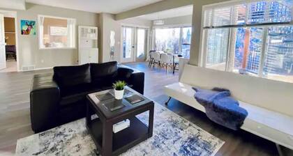 Stunningly Private, Spacious, & Bright Walkout Suite
