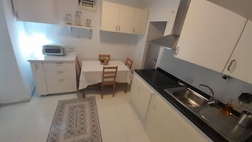 Nhà, 1 phòng ngủ, hút thuốc, ban công | Tiện nghi phòng tắm