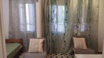 Apartment, 1 Schlafzimmer, Balkon, Stadtblick | Wohnzimmer