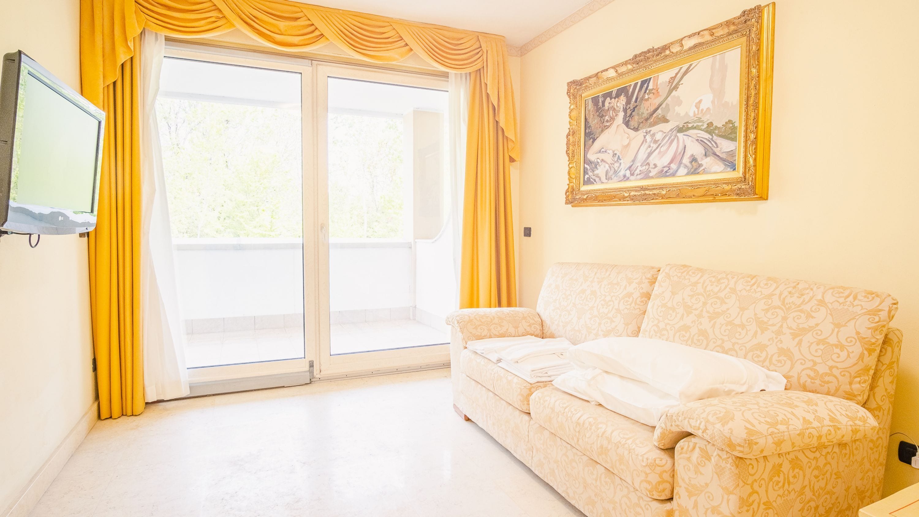 Apartment | 16 bedrooms