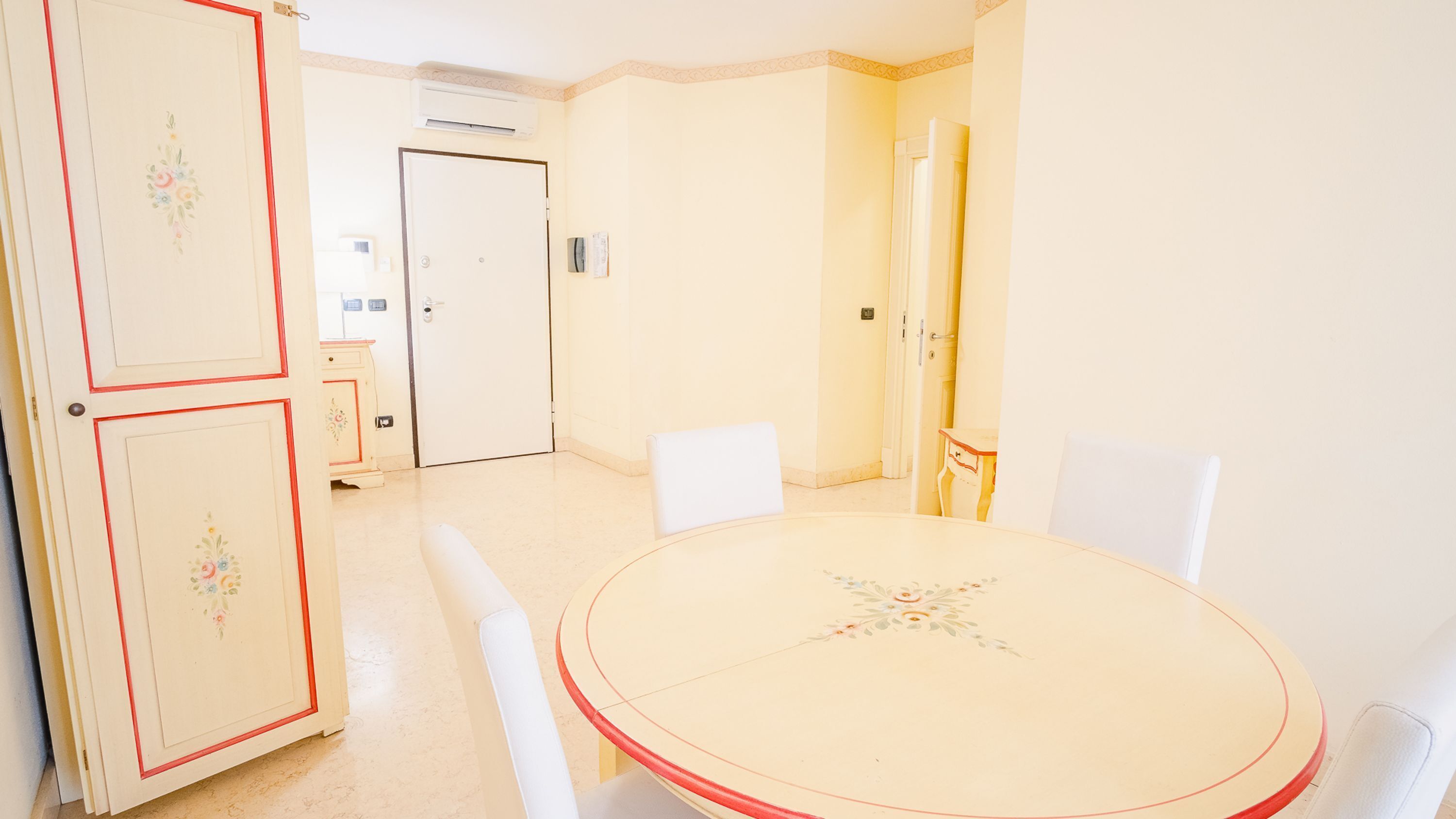 Apartment | 16 bedrooms