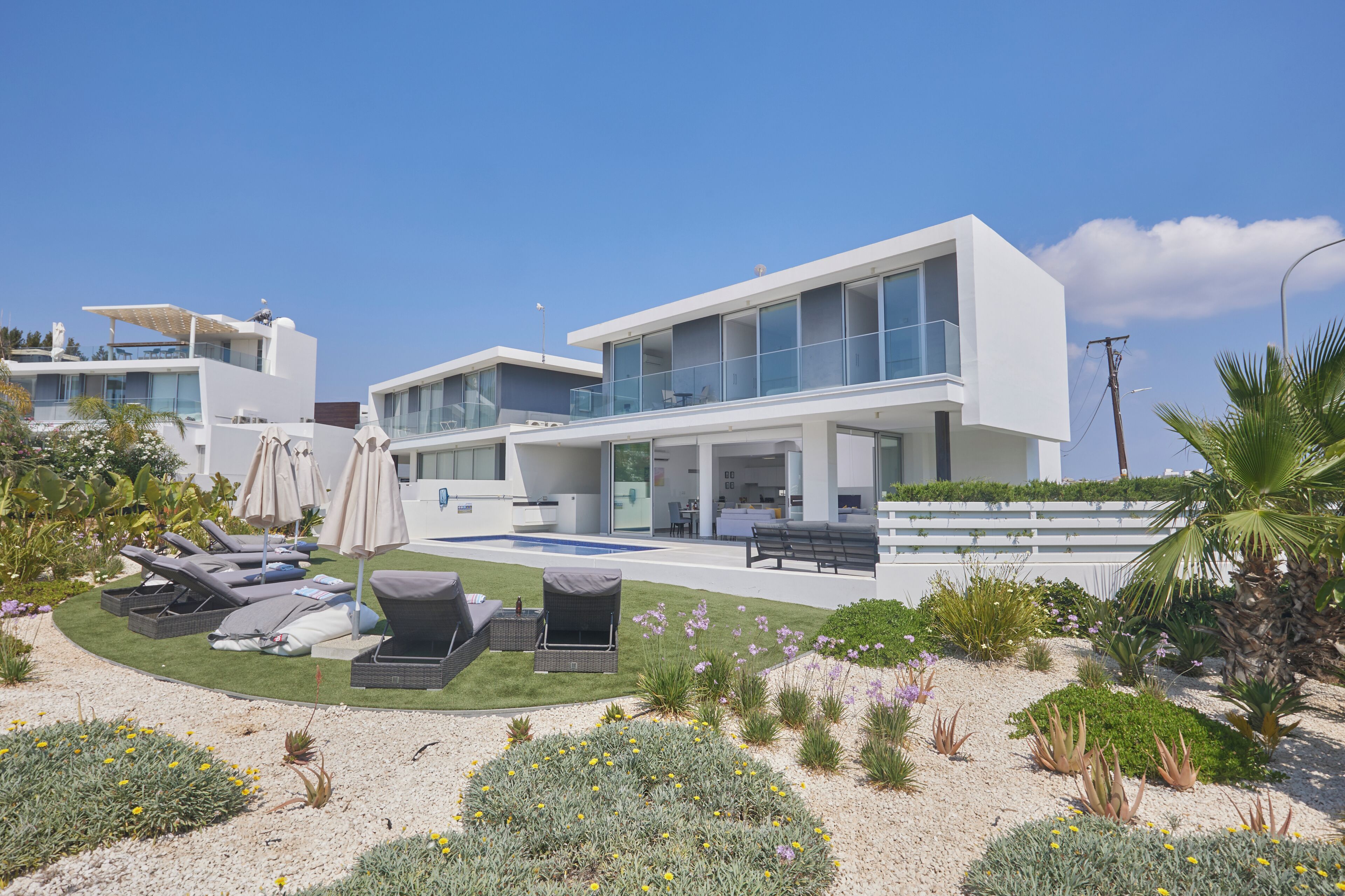 Bungalow, 3 Bedrooms, Private Pool, Garden View | Property grounds