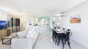 Comfort Apartment | In-room dining