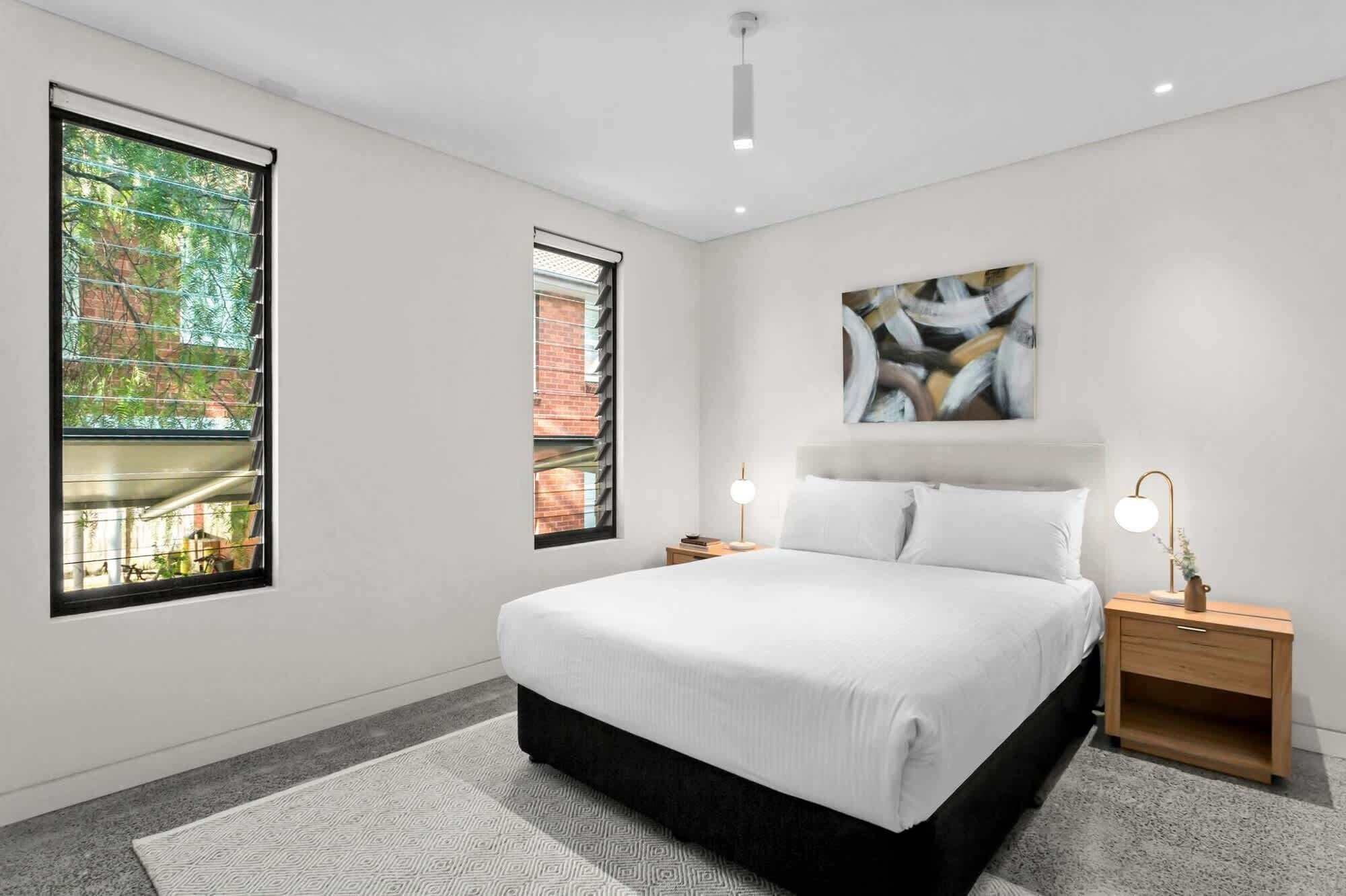 3 bedrooms, desk, iron/ironing board, WiFi