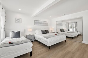 Unclassified image, 4 of 56, button