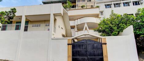 Façade de lâhĂ©bergement